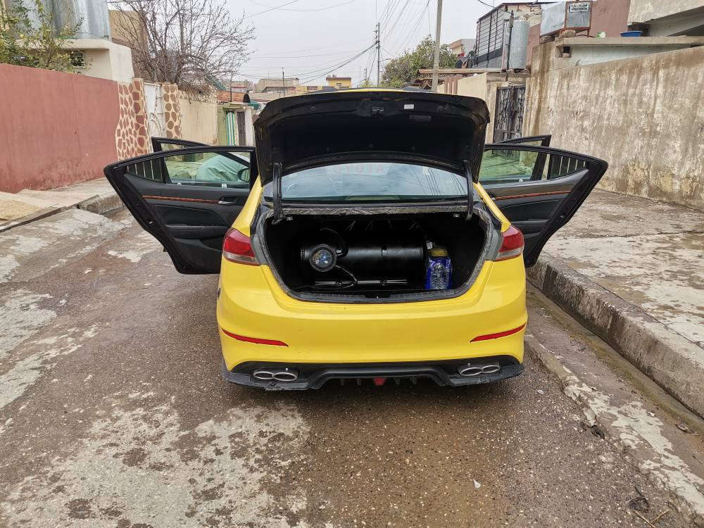 السلام عليكم
النترا 2018 سبورت infinity

وارد كندي 

محرك ٢٠

كير dct سبع نمر 

مواصفات ١/١ : لمتت 

بصمة تشغيل وبيبان وصندوك 

كشنات حضن جلد مختومه sport 

تدفئة كشنات 

دشبول كاربون فايبر 

كيجات رياضي 

سلايد روف

لايت وبك لايت لد زينون 

ويل كب 

مرآة تعتيم ذاتي 

اشاير بلمري 

رادار نقطة عمياء وحساسات خلفيه

تدفئة ستيرن 

شفتات بلستيرن 

سستم صوت سماعات انفنتي  

……….

صدر جديد تخم تايرات جدد 

رقم نينوى 

كابون بانزين 
منظومة غاز 

وارد كندي 
مبدل بيها بوند بدون دواخل 

السعر 140$ وبيها مجال 
 ***********
***********
