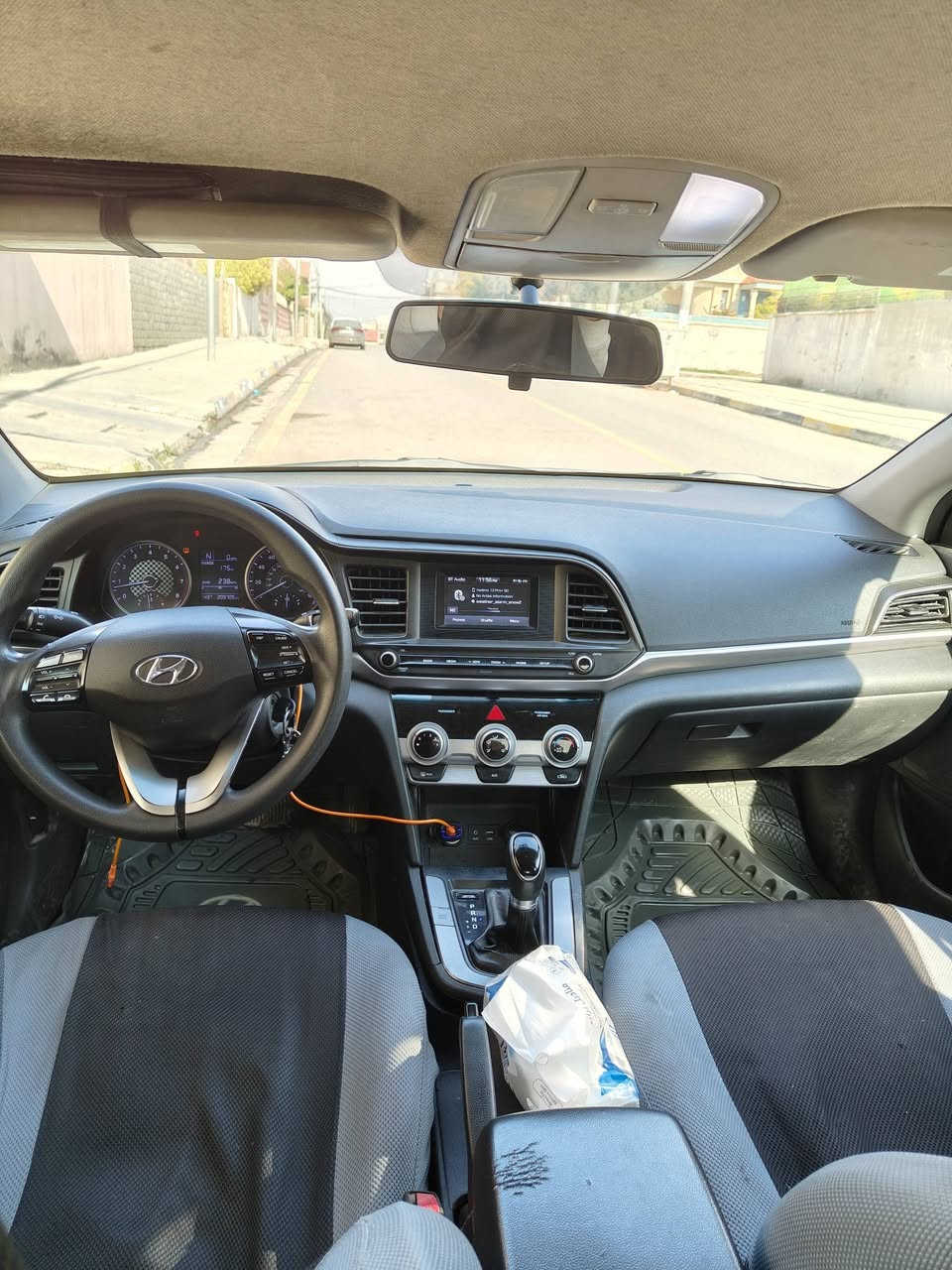 النترا 2019 للبيع
صور الحادث و سونار داخل المنشور 
رقم اربيل شرط التحويل سنويه و هزه ماساقطه
نص فول  
تبريد +تدفئه 
محرك 20 
كير At المرغوب 
السعر 125
مكانها موصل 
للستفسار 
***********
***********
