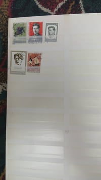 ألبوم طوابع • ١٢٥٠ طابع • طوابع عراقية