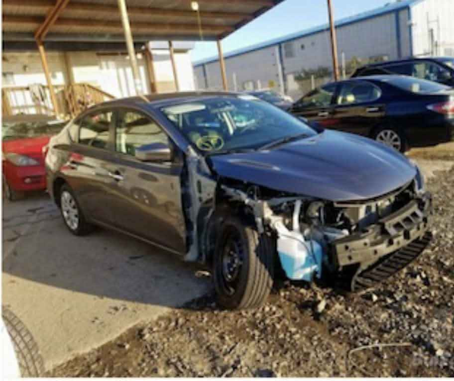 Nissan Sentra 2019 

سەیارەکە٧٤ هەزار مایل رۆشتووە،
نیزامی Eco هەیە

ئاوێنە کارەبا،
دژە خلیسک،
سوکان ڤۆلیۆم و تەحدید سورعە،
Radar, ABS 
Light Auto,
شاشە گەورەو کامێرا،
بلاجیکتۆر،
ویل کەپ،
سەیارەکە پارچەو نیوێکی بۆیاخە دەرگای سەیاقpdr هەیە لەگەل بستێل سەرد لەچەمەلەغەی دواوە

نرخی سەیارەکە ١۱٦ و موعامەلەیەکی کەم
بۆ پەیوەندی *********** السليمانية, العراق
