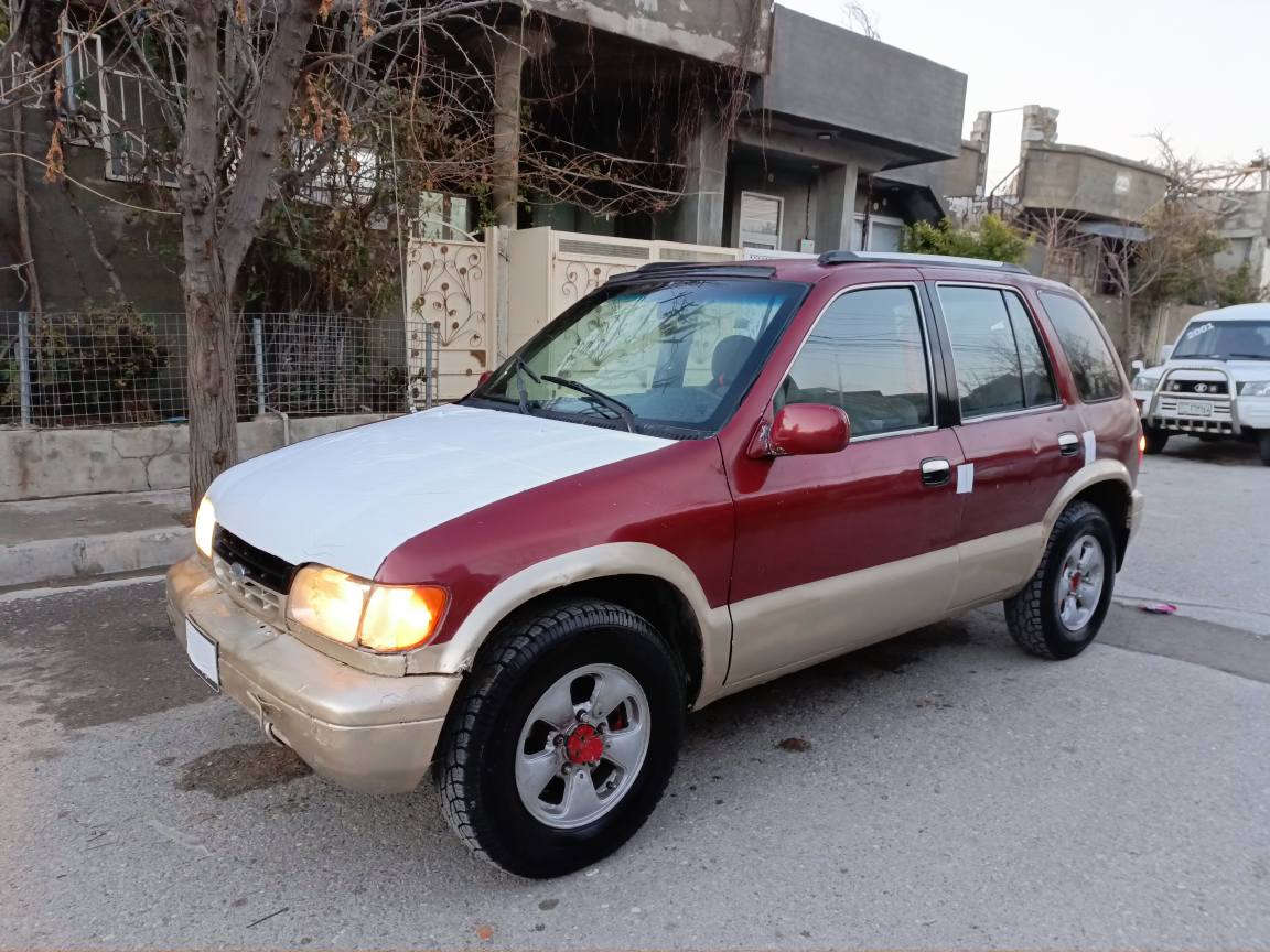 کیا سپۆڕتاج مۆدێل ١٩٩٨ مەکینە مەخ گێڕ مەکینە بەشەرتی فیتەر *********** وەرگەڕاو بڕاوە موس دەحم بەشەرت چوار ویل و تایەی لۆکی بۆ بەستراوە کارەبای گەرمی پاوەر  ناوگێجەکانی جام کارەبا سەیارەکە هی ماڵان بوە زۆر توندو تۆڵە نیو سلف لێخوڕنی زۆر خۆشە زۆر بەکێشە بەنزینی زۆر کەم دەوێت ماڵی دۆست سعری ١٧ گەڵا 
ڕ *********** ڤایبەر واتسئاپ لەسەر کۆڕەکە *********** رانية, السليمانية
