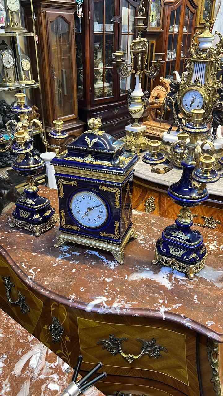 كروب ساعه مع شمعدان انتيك فرنسي قديم ونضيف جدا مكاني بغداد يوجد توصيل


**إذا كنت صاحب هذا الإعلان وتريد حذفه لأي سبب، رجاءا أرسل رسالة إلى الدعم الفني**