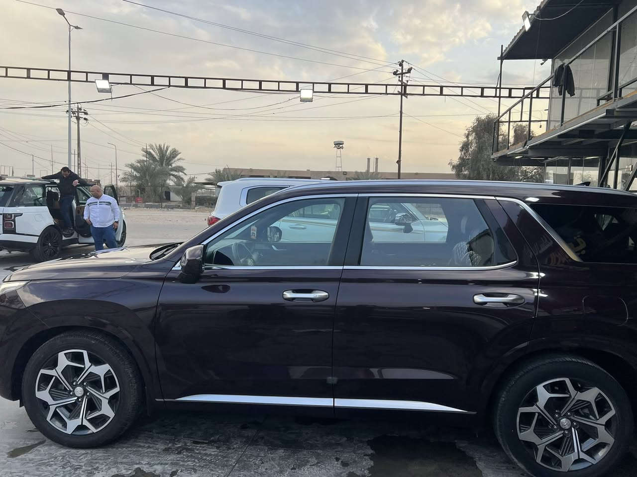 بيع  مستعجل بسعر مغري🫰🏻
بلسايد ٢٠٢٢ فول موصفات ✅ ماشيه فقط ٦٥
للبيع فقط 💯💯 مكفوله✅
محرك ٦ سلندر  ٧ راكب - ✅
فتحتين  سقف-  دفع  رباعي4*4
 سبورت🏎️(نمرات رياضي)
كراسي منفصله vip جلد  كهربائيه 
داخل اسود 
كراسي تدفئه تبريد  
خزن وضعيتين  
5 وضعيات قياده  
قراءة خطوط السير 
صندوق كهرباء حساسات اماميه وخلفيه وجانبيه 
دشبول شاشة دجيتل 
دخول بصمه ذكي سايد بريك 
كهربائي نظام التحكم بالفرامل مثبت سرعة. 

نظام حساس ضغط الاطارات

نظام الصوتي سستم من هاردم كاردن مرايا جانبية هيتر + تعتيم
بعد هواي موصفات

مرقم - 
السعر مو سعرها ٢٤٥ورقه 
بابل المسيب  ***********
