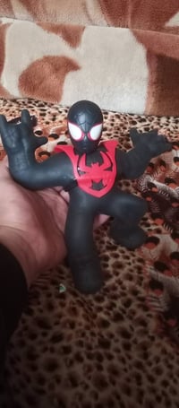 مجسم مايلز موراليس • سبايدرمان