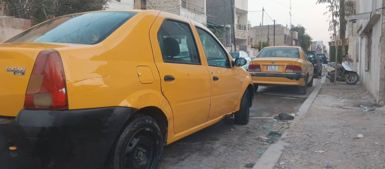 من رخصت لادمن البيع 2010مكنها كاظميه السياره بيها تلحيضات موضحه بل صوره كير محرك تربريد خير من الله مبيها صبغ ولا تبديل السعر 30مجال بصيط ستفسر ويتساب ***********
