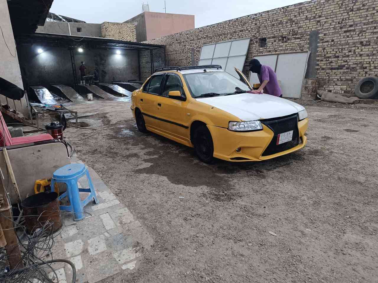 السلام عليكم ورحمه الله وبركاته للبيع فقط سمند موديل 2011 رقم بابل تحويل ثاني يوم السيارة جاهزة مكفولة كير ومكينة وحدادية جديده تبريد شغال تخم تاير جديد باتري بيها فقط ضربة قليلة بالجامغ الخلفي ومعمر السعر 25 وبيها مجال قليل عنواني بابل الإتصال على الرقم ***********
