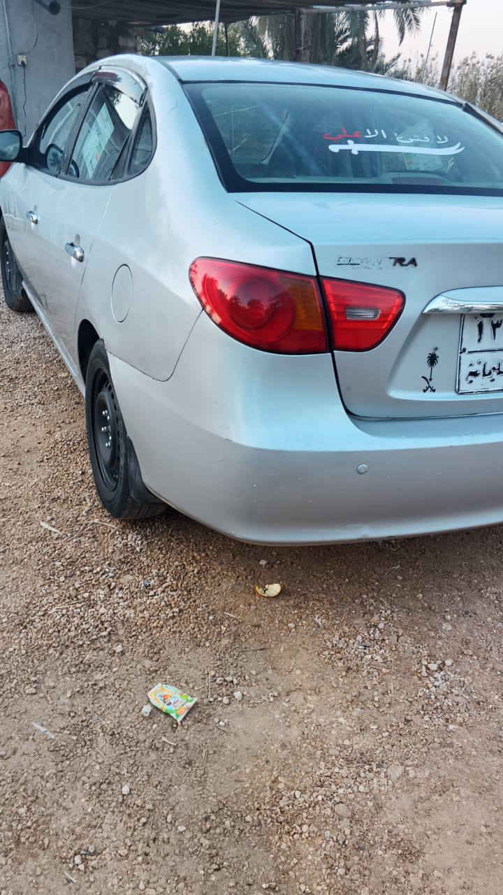 السلام عليكم 
النترا موديل 11 رقم سليمانيه 
خليجي 1600 
صبغ عام 80 و بيها مجال 
مكاني كربلاء المقدسه 
***********
