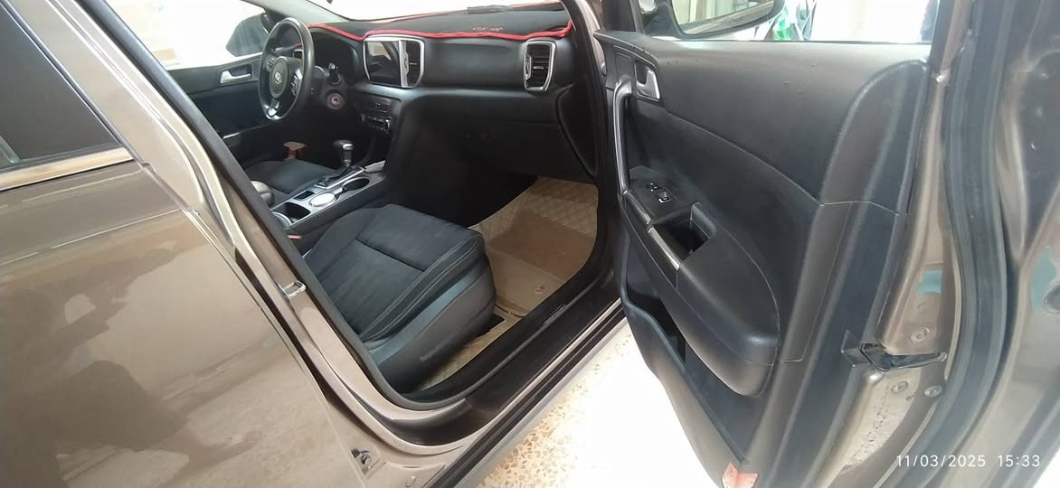 سبروتج خليجي ٢٠١٦
مكفوله ماعده جاملغ امامي  ابيعلك سونار رقم واسط بسمي 
حساس خلفي 
تبريد قطعتين 
 محرك ٢٠٠٠ دوش 
ماشيه ١٧٠ الف
سياره بلادية ممفتوح كلشي بيه عله ايدنة من الشركة 
تخم تاير 
سعره ١٦٦ بيه مجال بسيط 
الشراي يراسلني خاص وبخدمته


**إذا كنت صاحب هذا الإعلان وتريد حذفه لأي سبب، رجاءا أرسل رسالة إلى الدعم الفني**