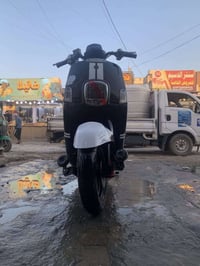 بوليس كفاله عامه كلشي بيها بلاد مكينه ما مفتوحه دراجه متروكه صاله 8 اش...