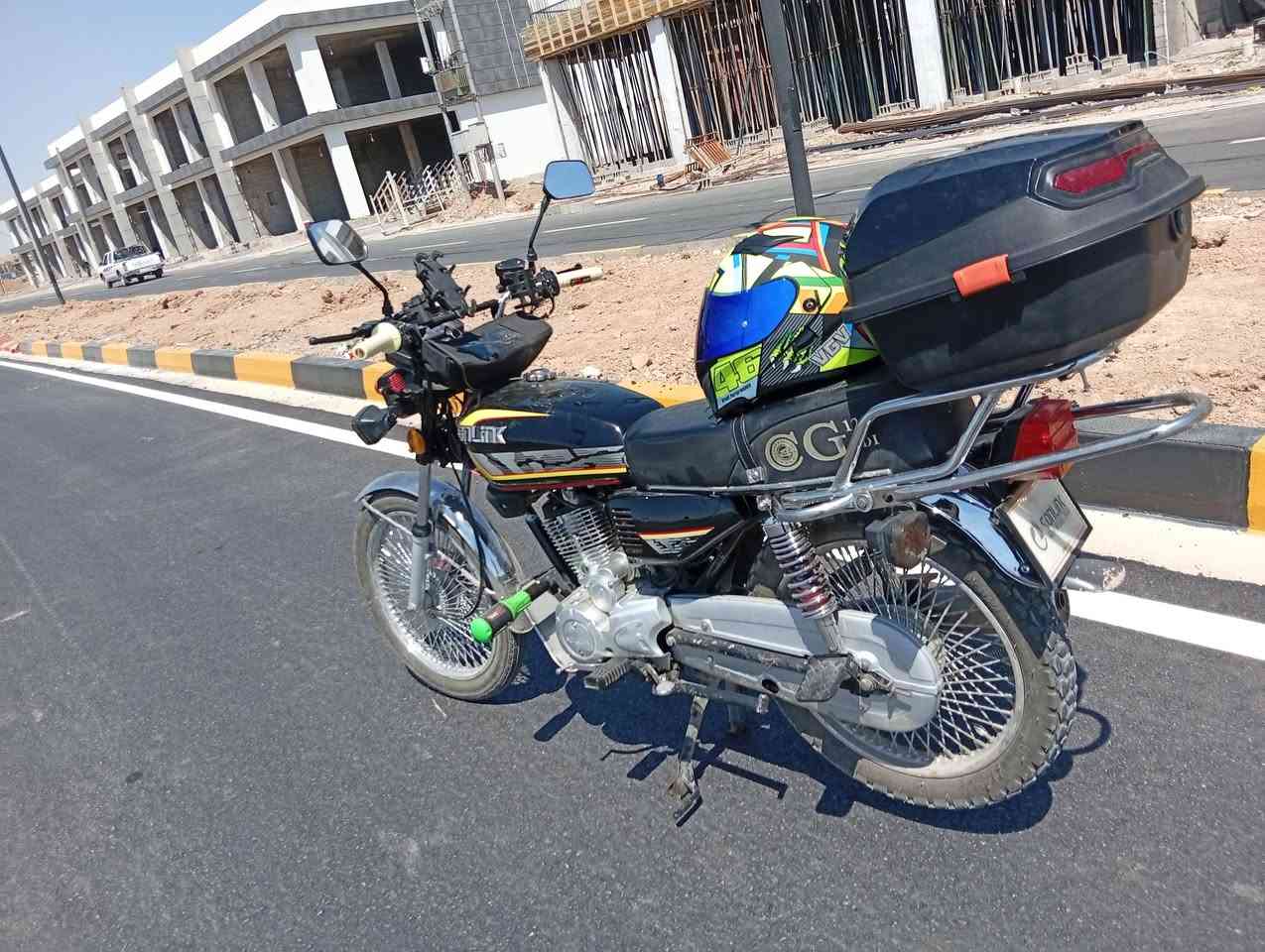 سڵاوی خواتان لێبێت 
ئەم ماتۆڕە تایبەتە بۆ فرۆشتن 
sonlink 2024
ئەوراق بیلاد و بە شەرت 
ماتۆڕەکە فول دەستکاریە و کراوە بە ماتۆڕێکی ئەدڤینچەر (تایبەت بە گەڕان و سەفەر )
ماتۆڕەکە هەموو گیانی بیلادە و نوقسانی و مەسروفی 250 دیناریەکی تیا نیە 
و خوەیشی زۆر نەڕۆیشتە تەنها حازر کراوە بۆ سەفەر و ئێستا خاوەنی ئەیفرۆشێت 
بە هەموو ئەشیاکانەوە بۆ فرۆشتنە 
-کەپ هۆلدەر و ستاند ی موبایل
- جنتای سەر سوکان 
- جوتێک بلاجیکتۆری زۆر بە قوەت 
- جوتێک ئاوێنەی لۆک
- شوێن پێی گۆڵدوینگ
- سندوقێکی زۆر نایاب 
-  کڵاوی مارکەی vgv بەکار نەهاتوو + دوو جامی کڵاوەکە
.....هتد
شوێن کەلار ، گەیاندن هەیە بۆ هەموو کوردستان
بۆ نرخ چات بکەن


**إذا كنت صاحب هذا الإعلان وتريد حذفه لأي سبب، رجاءا أرسل رسالة إلى الدعم الفني**