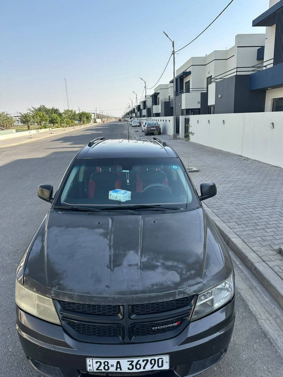 السلام عليكم  سيارة دوج جورني مديل ٢٠١٩ سيارة جاهزة من كلشي
حادثها جاملغ و بنيد اربعة ستندر اوتوماتيك سعرها ١٣٠$ للاستفسار الاتصال على الرقم ***********
