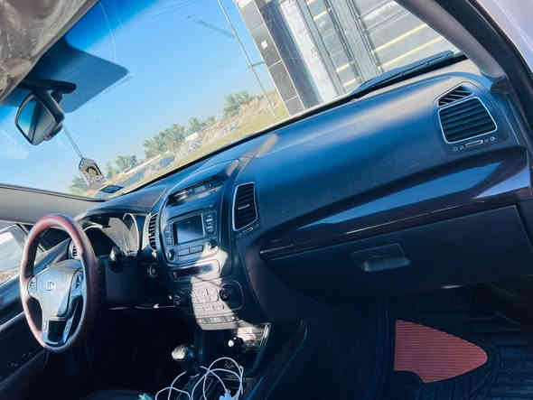 سلام عليكم
 اخوان مكلف بل نشر
سورنتو كويتي خليجي موديل 14 فول مواصفات
رقم بغداد تحويل مباشر 
6سلندر اكويتي بيه جاملغ بارد 
 مكان السياره بغداد الغزاليه
 مواصفات 6سلندر بصمه فول مواصفات
 ثلاث قطع تبريد 7راكبالسعر 
175بيهه مجال لشراي
  *********** بي واتساب
