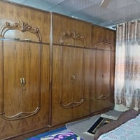 غرفة نوم نضيفة مستعملة شي قليل كنتور 6 أبواب مع ملحق و دولاب ملابس و م...