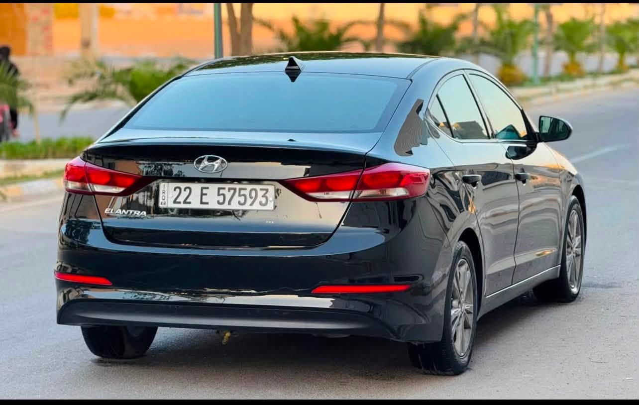 النترا 2018 وارد امريكي بدون صبغ ماشيه 94m رقم اربيل مكاني بغداد الدورة صور الحادث بالمنشور السعر 125 للاستفسار على الخاص او الرقم ***********
