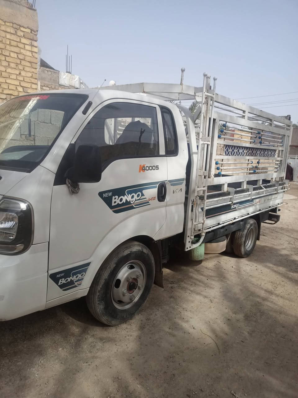 سلام عليكم كيه فحل مفتوح 
شركه  مديل 2023محور تاير 14.
مدوشمه مايحتاج اسولف سياره جاهزه ورقمها نكليزي بغداد  
سنويه بسم شركه حته مايحتاج داورها  دعاميات  خلفي وامامي
مكاني ناصريه رفاعي  سعر 195  
الستفسار ***********
