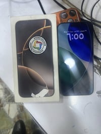 آيفون ١٦ برو ماكس • ضمان ماستر • بطارية ٩٩٪