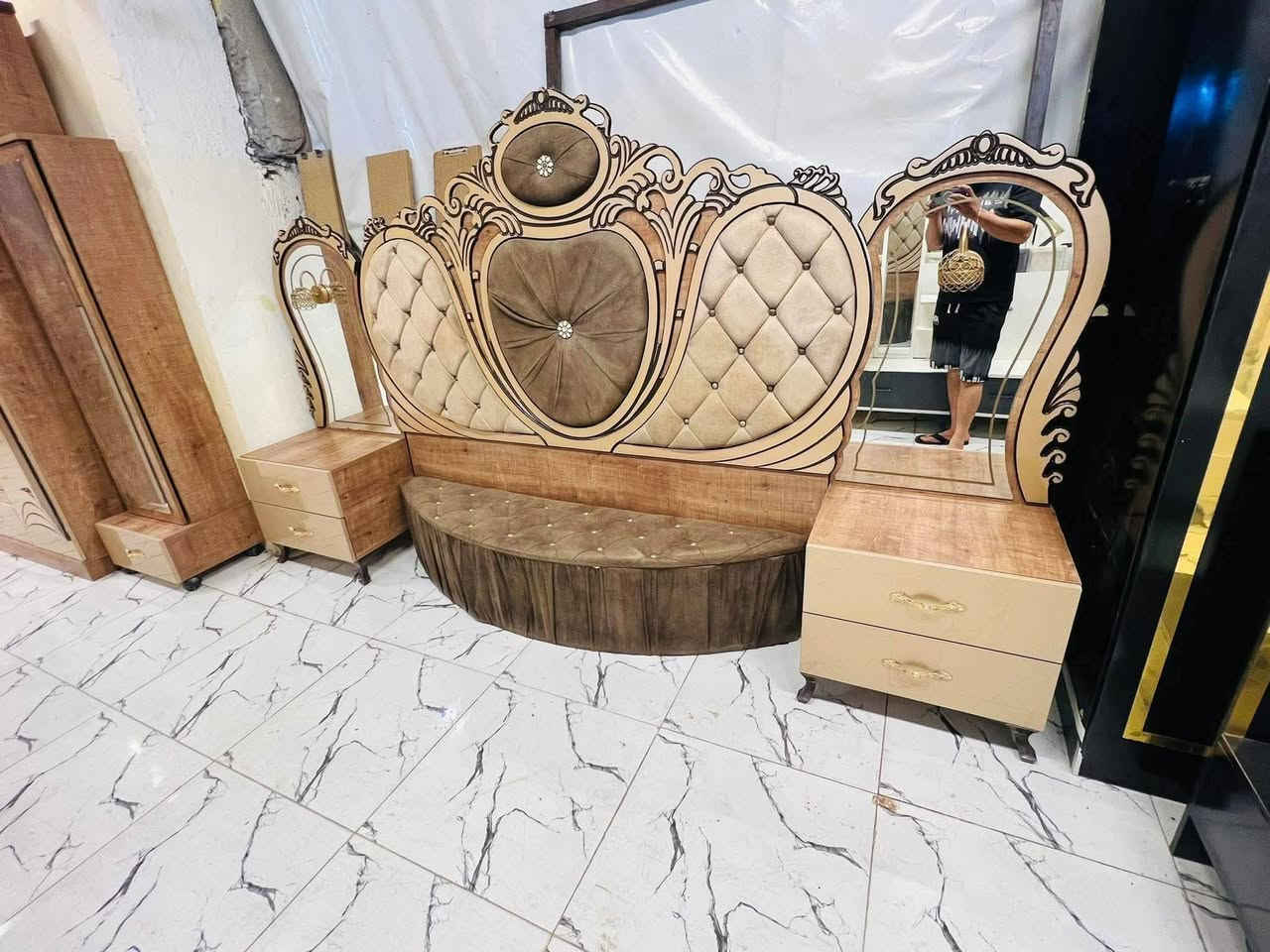 🚨 الخشب الثقيل وقماش واتر بروف بسعر حرق: 625 ألف! 🚨

ملكية جوزي 9 قطع (أبواب وسلايت) نظافة 85%😍❤️‍🔥❤️‍🔥

نقل وشد مجاني بغداد متوفر توصيل محافضات

سعرها بالسوق 850 ألف😜يمنه بسس625😉 احجزها هسة. 📩


**إذا كنت صاحب هذا الإعلان وتريد حذفه لأي سبب، رجاءا أرسل رسالة إلى الدعم الفني**