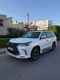 لكزس كورو • ٢٠٢١ • فول مواصفات