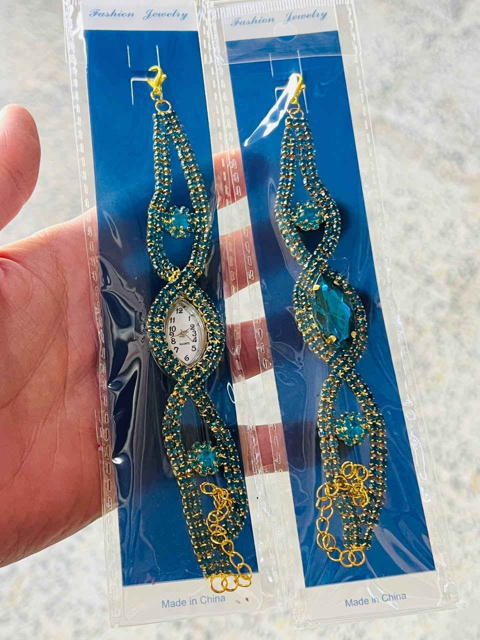 السلام عليكم  القطع الجديد متوفره والاسعار تجنن اكوتوصيل بلحله الي حاب يحجز يدز الصوره وبعيوني والرزق ع الله  انشاء الله  هاذا مشىوعي البسيط اتمنه تدعموني


**إذا كنت صاحب هذا الإعلان وتريد حذفه لأي سبب، رجاءا أرسل رسالة إلى الدعم الفني**