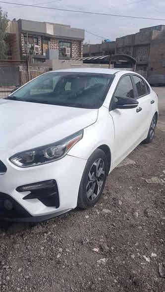 من رخصت الادمن فورتي موديل 21 معوقين بسم ابنية شابة فورتي تخبل او نضيفة مواصفات نص فول
كشنات جلد 
ارضية جلد 
رادار امامي 
مكينة 2000 دوش المرغوب 
كير AT محور على ايدي ضمان 3سنوات فول 
صور الحادث بلمنشور السيارة اترايك وين ميعجبك وافحص ابراحتك سونر عندي بيها والسيارة قطرة صبغ مابيهة ما عدة الصندوق امبدل او بارد بلبنيد والجاملغ المامي والسيارة بلحقيقة احلة او على ايد وحدة ماشية 62 الف حقيقي سعر السيارة 125بيهة مجال لطيبين حك الجايه مكان السيارة بغداد ام الكبر والغزلان 
  
*********** 
 ***********
