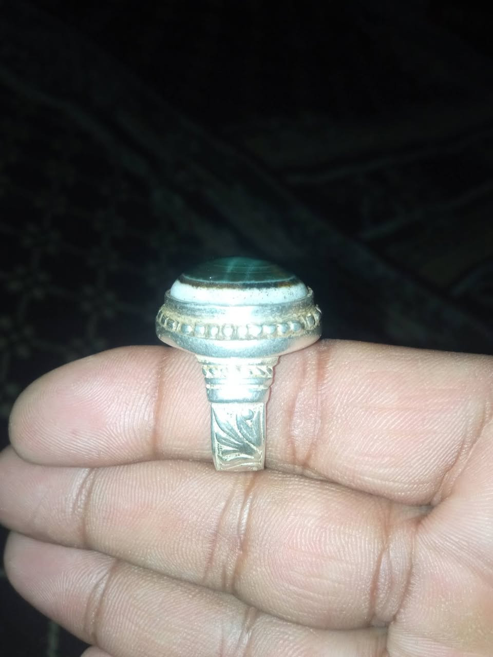 جزع يماني اخضر للبيع او مراوس نزل شعندك


**إذا كنت صاحب هذا الإعلان وتريد حذفه لأي سبب، رجاءا أرسل رسالة إلى الدعم الفني**