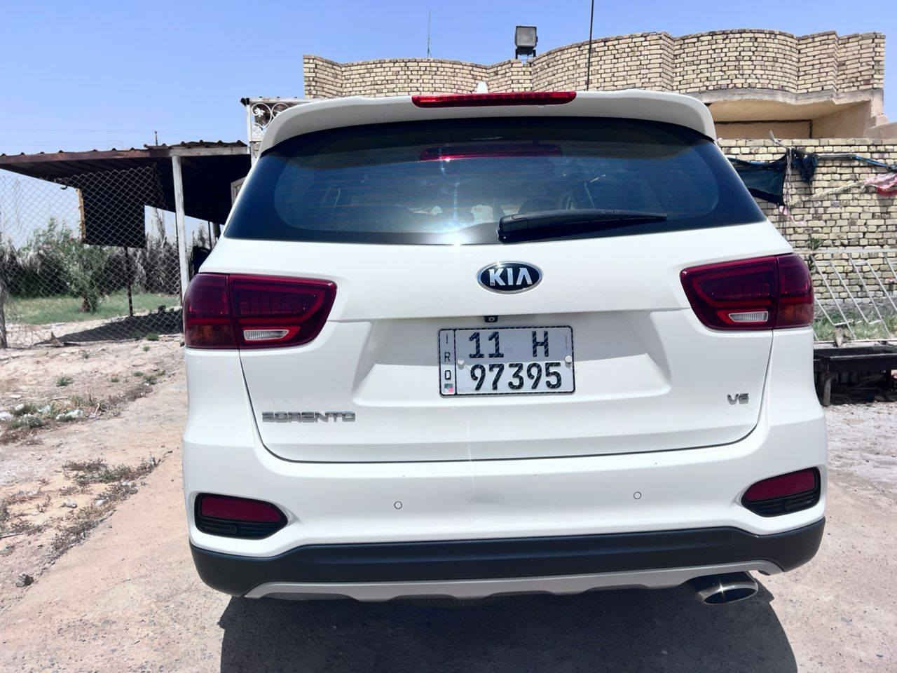 سورنتو موديل ٢٠٢٠ رقم بغداد باسمي سنويه ل ٣١ ماشيه ١٤٧ الف فول عدا الكامرات سياره كفاله  
***********
