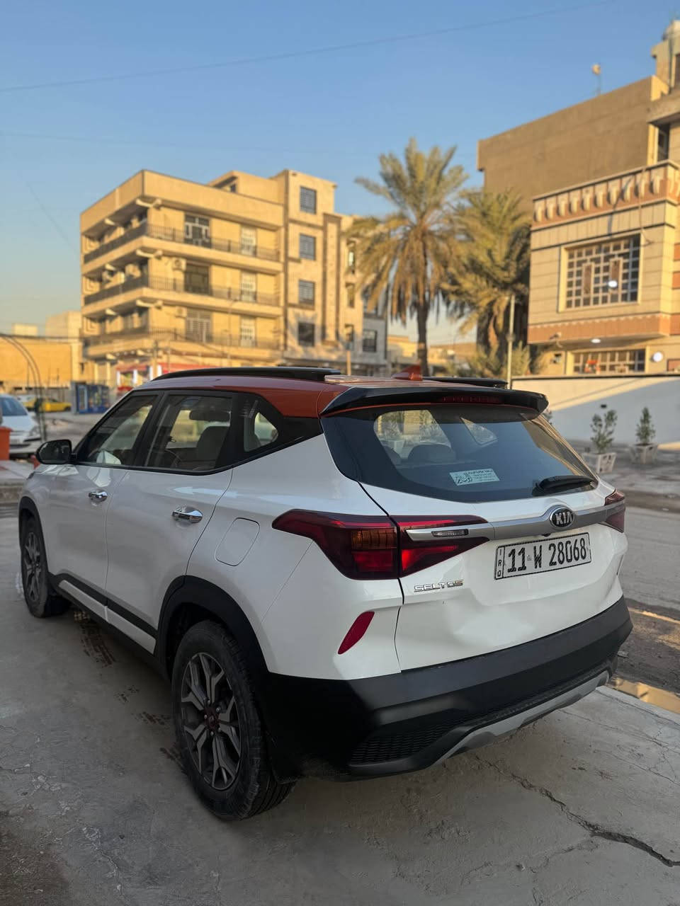 كيا سيلتوس ترو كلر 
ضمان شركة الدوليه
الموديل: 2021
المشي: 31 كم
الحالة: بحالة الوكالة – 

كفالة عامة ماعده طخه صغيره ع وضعها ماشر عليها ويا الصور 
المواصفات:
تشغيل بصمة + كنتارة
حساسـات أمامية وخلفية
لايت LED أمامي وخلفي
كشافات ضباب
نظام مانع الانزلاق
تشغيل عن بعد
شاشة داشبورد متصلة
فتح الأبواب بصمة
فتح الصندوق بصمة
كاميرا 360 درجة
بك لايت LED
سماعات مع دمام
مقود رياضي حرف D

حجم المحرك 1600 دوش 
تبريد قطعتين
مثبت سرعة
Apple CarPlay
6 وسائد هوائية AIRBAG
إنارة داخلية LED باللمس

أوضاع قيادة Drive Mode
أوامر صوتية
فحص أنظمة السيارة
حساسات ضغط الإطارات
كلوبات ضباب
أغراض الشركة كاملة:
كتالوك – إطفائية – سبير – عدة
بصمتين موجودة
دفتر ضمان وسيرفسات كاملة بالشركة
للاستفسا***********  السعر 157

موقع السيارة: بغداد زيونه بغداد, العراق
