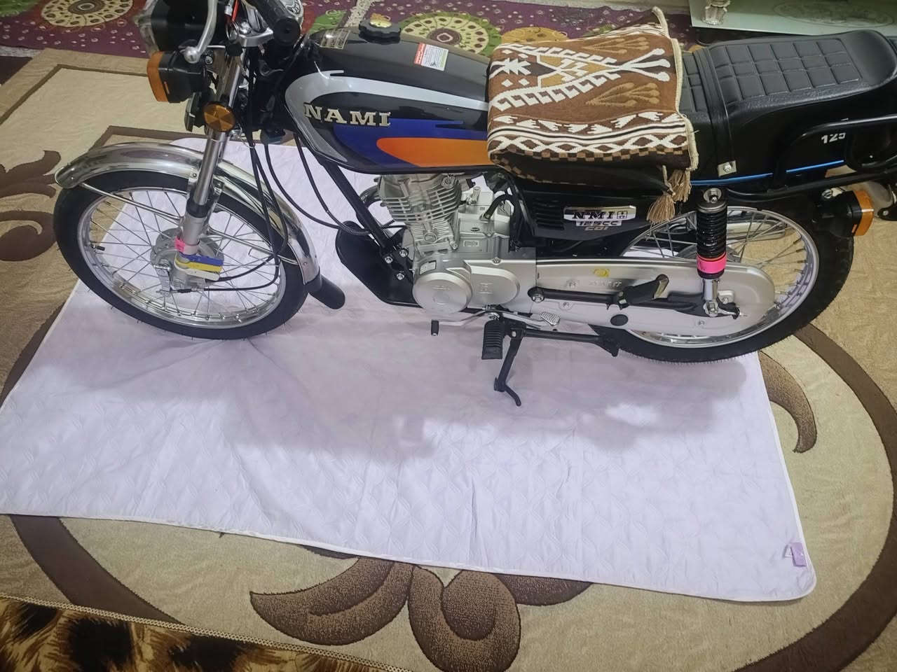 السلام عليكم خوان دراجة نامه  للبيع موديل 26 أوراق ستنساخ المكان حله طهمازيه الاستفسار 0784848172


**إذا كنت صاحب هذا الإعلان وتريد حذفه لأي سبب، رجاءا أرسل رسالة إلى الدعم الفني**