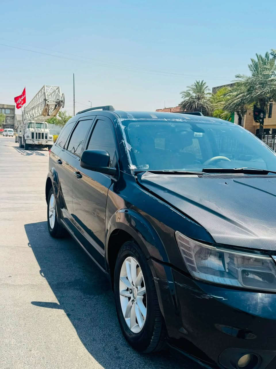 السلام وعليكم دوج جورني ٢٠١٧ sxt ٣.٦٠٠
سياره بأسمي رقم اربيل
حادثها موضح بالسونار 
تبيريد جديد ثلج
صدر امامي خلف جديد قبل شهر سويته
٣ قطع تبريد 
٧راكب 
مكانها ام الكبر والغزلان
***********

