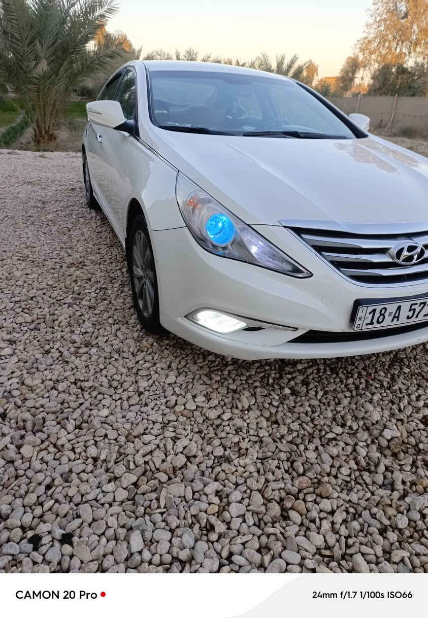 موديل 2013 خليجي كفاله عامه بس شويه بل دور خلفي صبغ مقدار شبر وباقي مكفول
سياره جديده وخير من الله
كير مكينه مكفولات
حداديه خلفيه اماميه جديده توني مسويهن
تخم تاير جديد قبل يومين من بدلتهن
تبريد ثلاجه
محرك 2400
لايت زنون 
شفتات ستيرأ
مكان بابل حله 
سعر 135 
***********
