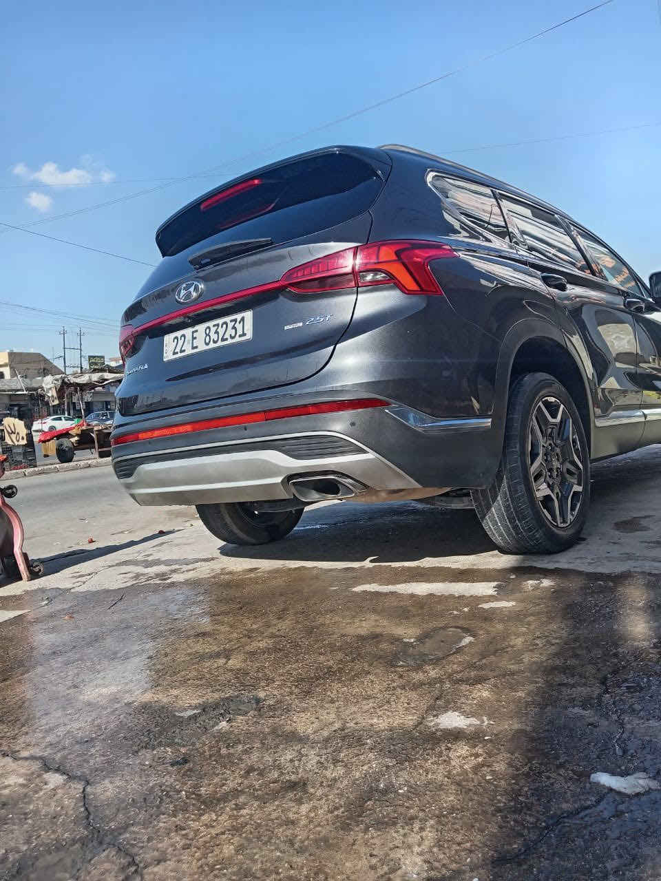 سنتافي 2021 فول مواصفات رقم اربيل هزه وسنويه مامنتهيه شرط التحويل بانوراما كشنات جلد تدفئه تبريد رادار 360 كامرات 360اوتو هولد وقياده ذاتيه وبعد بيها مواصفات هواي مفوووله للأخير محرك 2500تيربو وارد أمريكي حادثها كلش حلو باب الخلفي جهة السايق ونص باب السايق بدون دواخل بجم كبس السعر 220 وبيها مجال قليل 
***********
