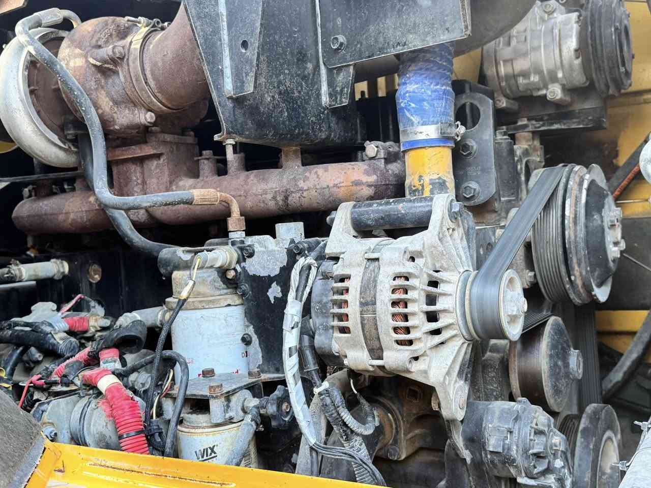 كاوسكي vz80
مديل 11
نظام شوكيه جاهز  

تخم تاير بلادي مكينه بم ونوزل شركه 
مكينه دخول جديد مامشتغله زيرو شرط 

سعر ٤٣٠$ مكان بصرة شراي يدلل 

***********
