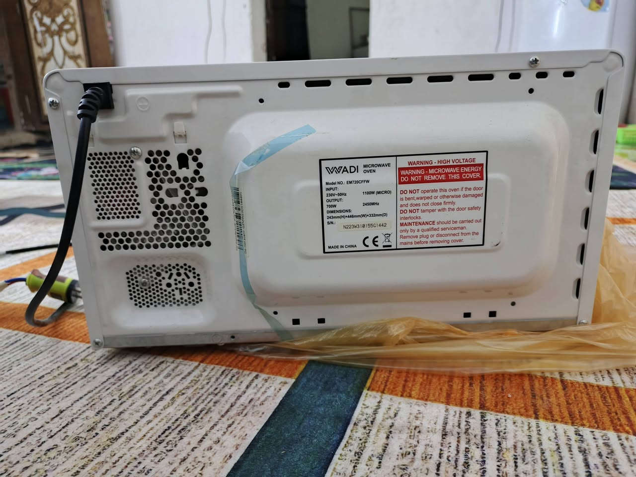 السلام عليكم ميكروويف وادي (WADI)لبيع جديد بلباكيت ما مستعمل بي ضمان ينفتح ب الدكمه سعره 60 وبي مجال مكان كوت الحاوي رقم ***********. او علق واني ادخلك خاص
