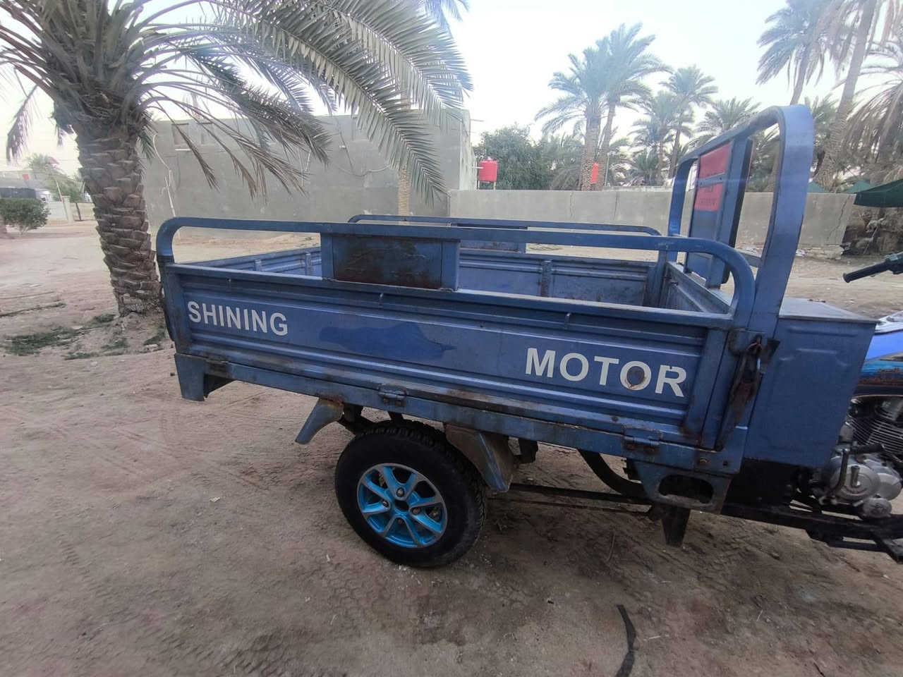 جمره مديل 2020
سلام عليكم ورحمه الله وبركاته 
جمره كلك أوراقها ضايعه اكاتبك من سرقه 
ستوته مال جناي الله شاهد 
اكسن ركبه شاصي بدي مكفولات 
كهربائياتها شغاله وسلف 
تايرات ما بيهم شي جدد توني شديتهن 
مكينه مفتوحه مبدل بيهم بس كلچات 
ستوته نضيفه نضافه 100:80

سعرها 950 وبيها مجال حگ الجيه 

شراي تصل ***********
