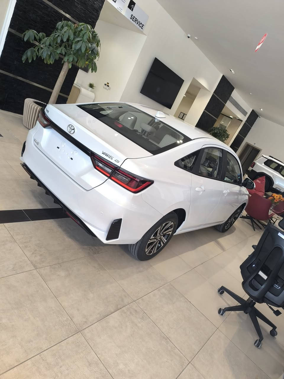 تويوتا يارس فول مواصفات 2025 
حساسات اماميةخلفية 
محرك 1.5 اقتصادية كلش
 مدوشمه وجاهزة 
سايدبريك كهربائي 
سبيرها ما مفتوح
 لايت ليد 
كلوب ضباب خلفي
 السيارة اعلى فئة بالنسبة للمواصفات باليارس
 ماشية 19 الف
 مرايات شفط
 تحديد مسار
 سيارة عالية اعلى من الكورلا
 وبيها خدمة صيانه تبديل زيت وفلاتر بشركة ساز مجاني 
ماخذها من شركة ساز
السيارة بدون رقم بعدها فحص 
السعر 180 وبيها مجال 
العنوان البصره _ سفوان 
للاستفسار *********** / ***********
