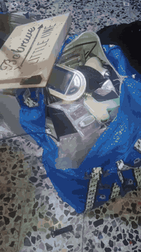 شلعه فحم السعر ٢٠٠ الف عنوان بغداد حي السفير ٠٧٧١١٦٠٠٦٩٥