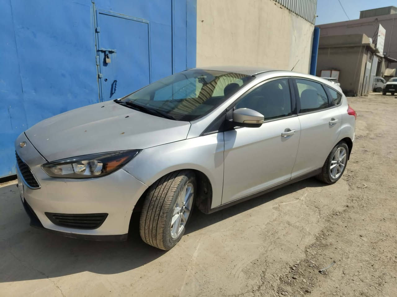 فورد فوکس SE 2017
دوو پارچە سبوغ
بێ ئارباک 
گیر ومکینە بە شرت 
*********** WhatsApp

ئـەگەر سەیارەکەت دەفرۆشیت نامە بنێرە با بلاوی کەینەوە لۆت
