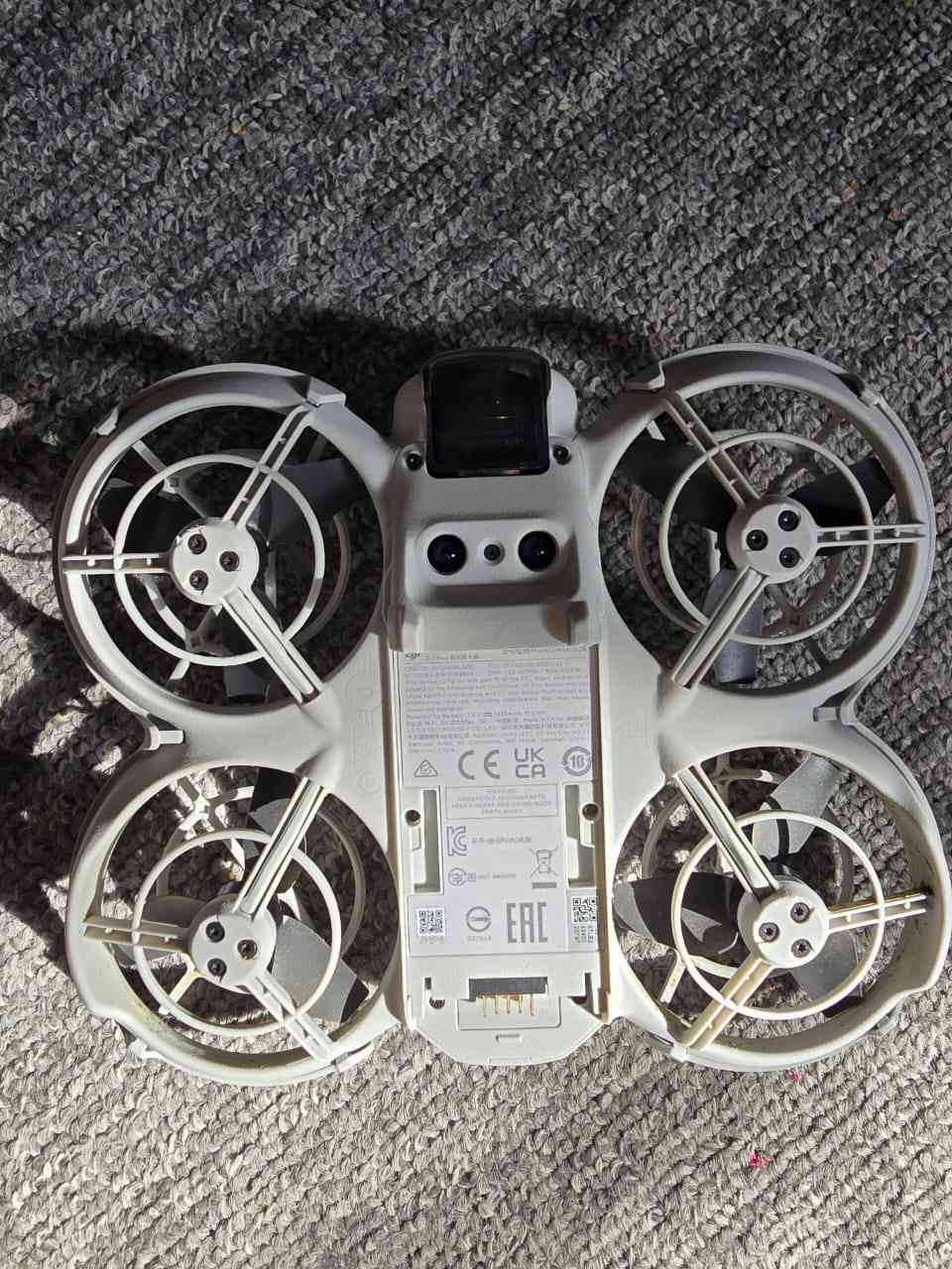 اتصل او راسل وبيك خير وتدلل 
عدسة 24-70 سگما SIGMA  F:2.8 الأصدار الأول 
نظافتها 95% 
مكفولة من السقوط والصيانة ماخذها على ايدي جديدة
 سعرها ب975 ألف وبيها مجال بسيط 
مكاني : بابل - القاسم وعندي توصيل لكل المحافظات
رقمي : *********** للاتصال   وبي واتساب 
تصويرها كلش حلو بس شغلي بالوقت الحالي يتطلب عدسة برايم 

درون Dji neo  مصور بيها مرتين فقط وما احتاجها بشغلي 
تصور 4K
نظافته 100% مع كامل ملحقاته
  فقط سعرها ب 550 وبی مجال 
مكاني : بابل - القاسم  وعندي توصيل لكل المحافظات 
رقمي : ***********  وبي واتساب
