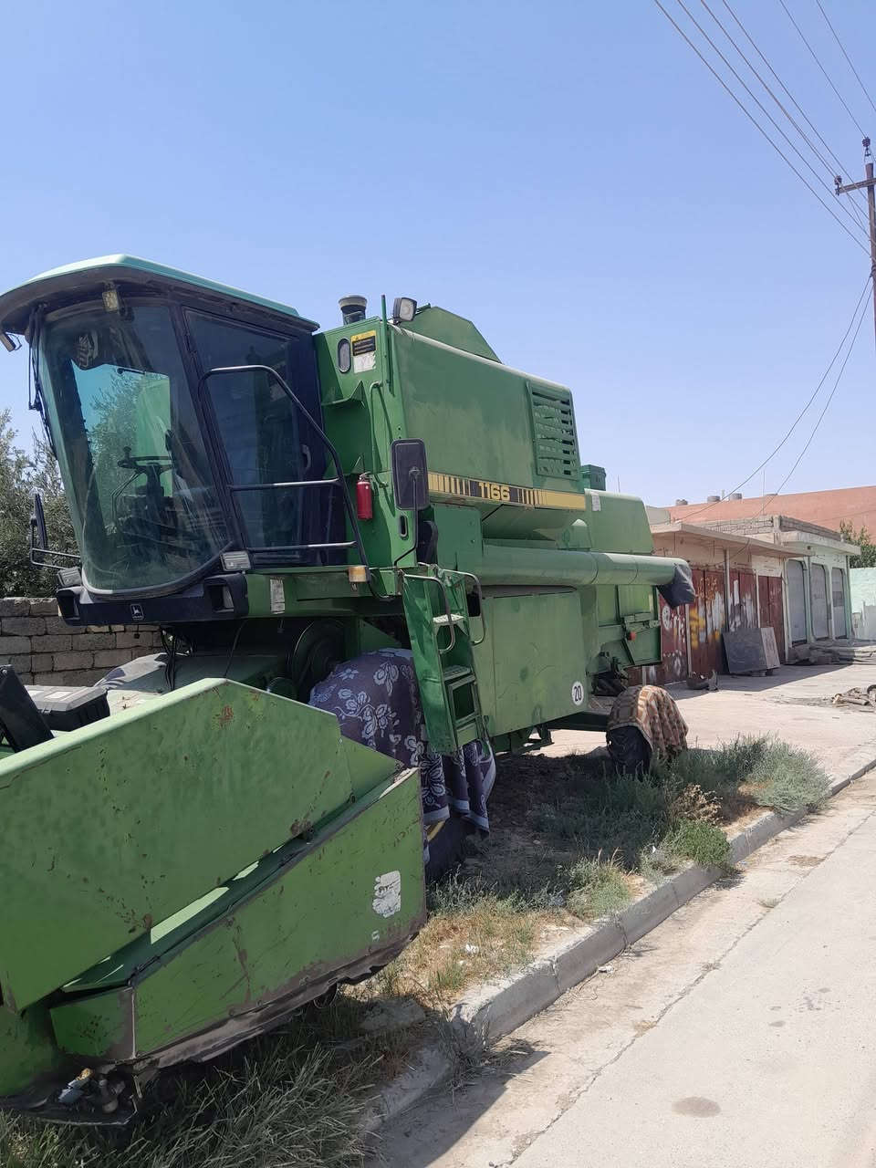 حاصدة جندير موديل ٩٩حجم ١١٦٦ منفيس السعر ٢٢٥ $ورقة***********
