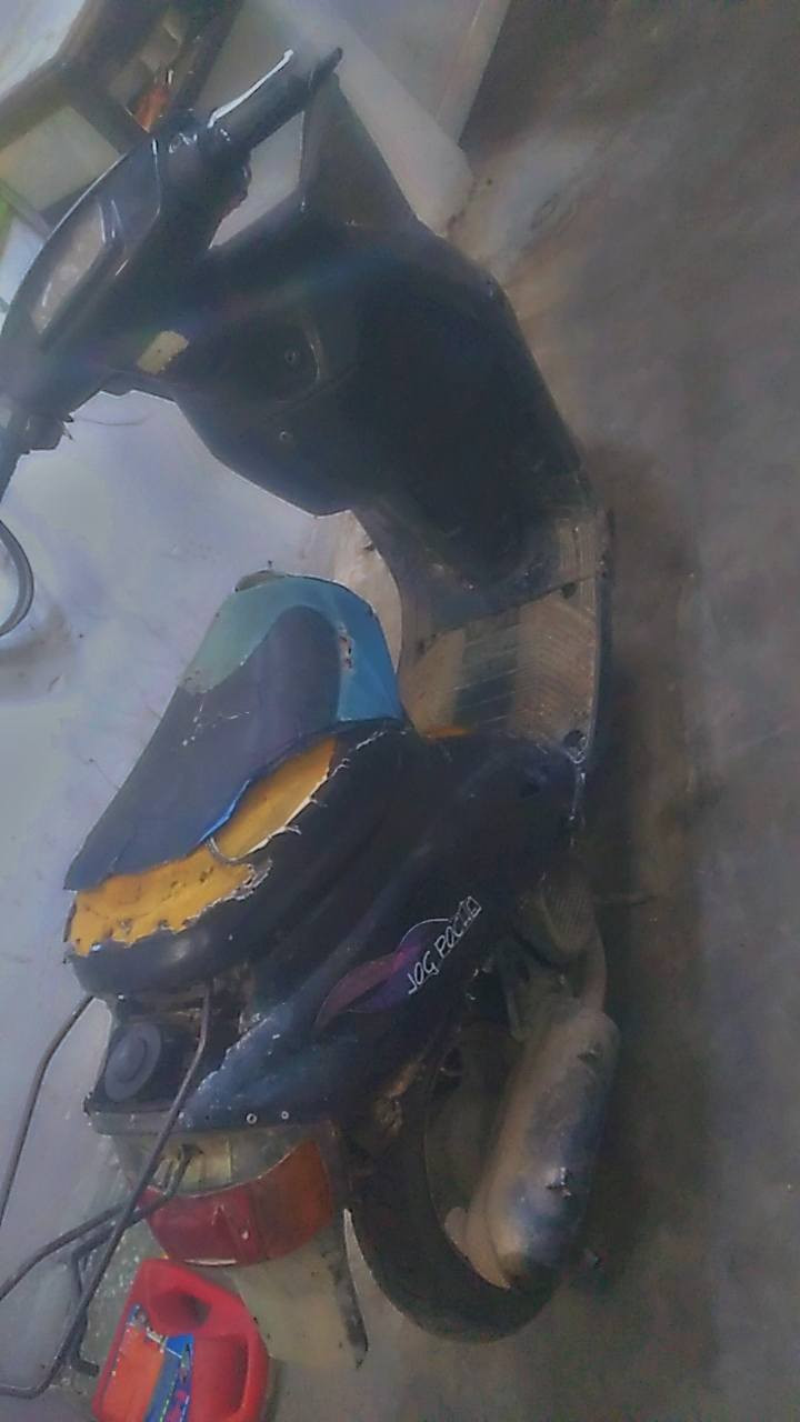 دراجه يماها للبيع شغاله نقصه بس بطاريه السعر ١٥٠ وبيه مجال شويه 
رقمي:***********
