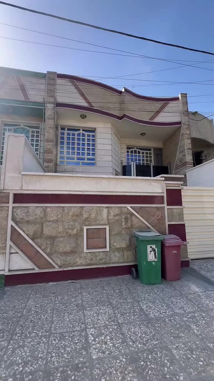 � منطقة الدورة شارع الشرطة
🏡 منزل للبيع

واجهة 7 ونص
نزال 20

3 غرف نوم 🛏️
الطابق الأرضي:
مطبخ – استقبال – صالة –سويت

الطابق الأول:
غرفتين  نوم

📞 للتواصل:
***********
💬 واتساب: ***********
 #عقارات الدورة  #شارع الشرطة
