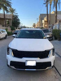 سورنتو 2025 للبيع فول ماعدا البانوراما ماشيه 800 كيلو بيه داتشوو العنو...