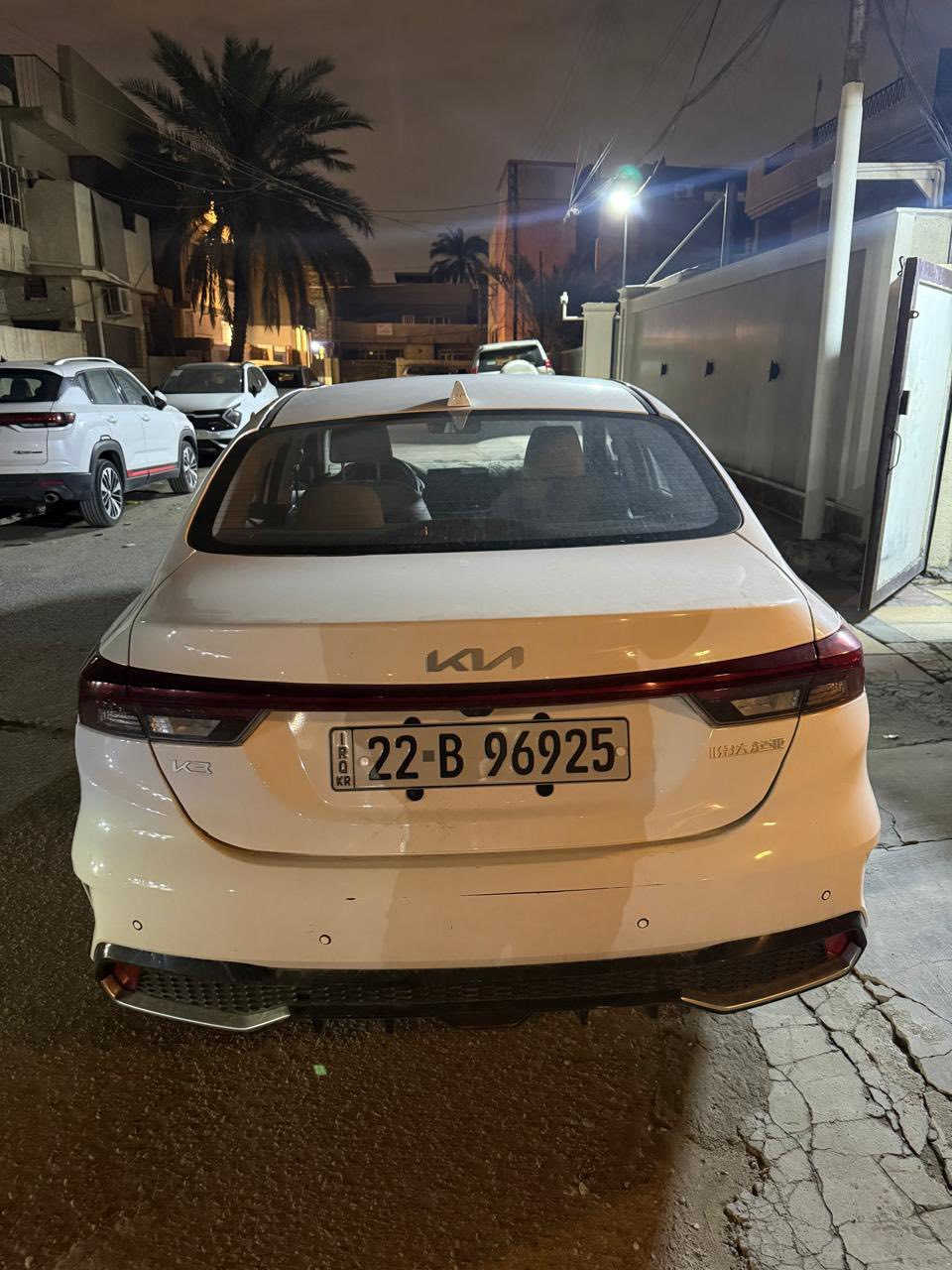 السلام عليكم
كي 3 2022 

خليجي مكفوله من ضربه

ماشيه 34 

حساسات فتحه مرايات هيتر شاشه تحكم ستيرن

محرك 1500دبل نوزل

مكان شارع فلسطين
السعر 130 وبيها مجال

***********
