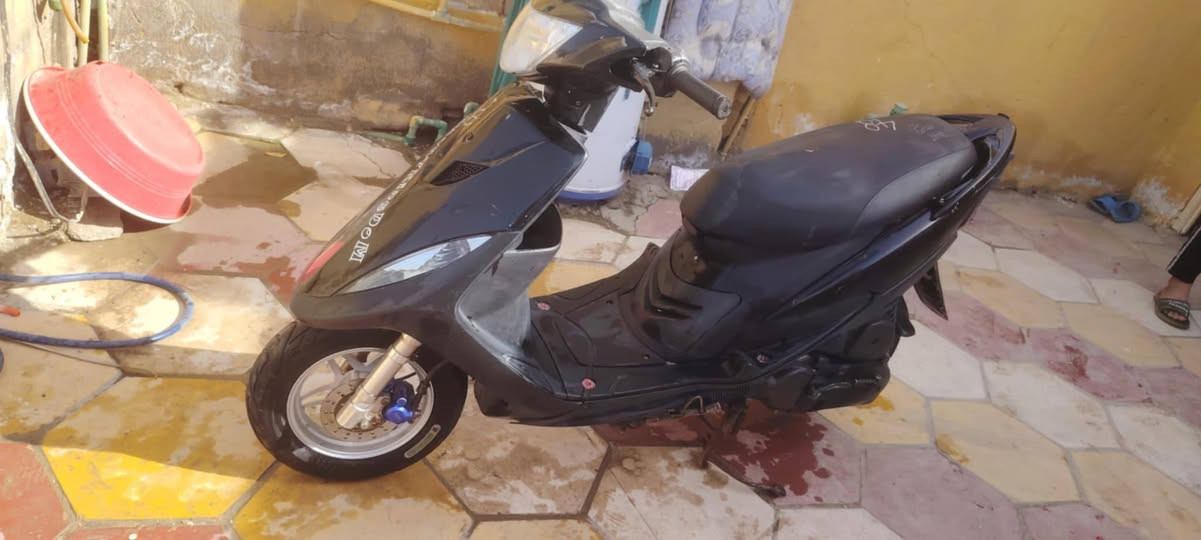 السلام عليكم ماكس عدله البيع دراجه اخو الجديد مكينه مفتوحه ولفات
كهربائيات كلهه شغاله تكره بكل وقت ويل نجمه اصلي نهضه وشلعه تاكل الگاع تايرات جدد صالنصه رياضي fm السعر 650 وبيهه مجال قليل الشراي خاص


**إذا كنت صاحب هذا الإعلان وتريد حذفه لأي سبب، رجاءا أرسل رسالة إلى الدعم الفني**