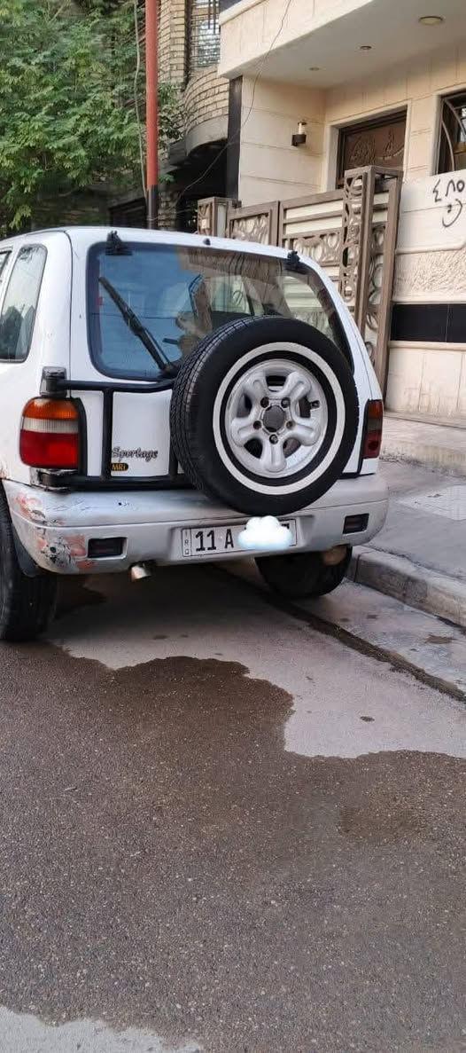السلام عليكم..
كيا سبورتج موديل 95 ع البلاد ما بيها أي صبغ مثل ما گير أوتو محرك 2000 مفتوح بالصور سياره خير من الله  السعر 47 وبيها مجال قليل 
                                    ***********
