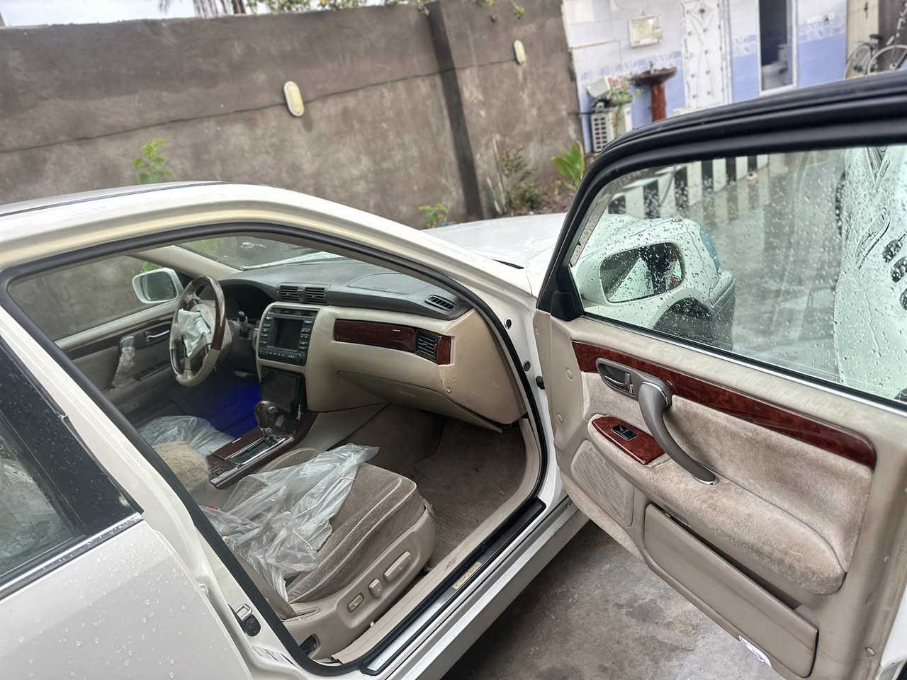 سياره جنون ملكه ٣ دكم كرستال اصل قرار 45رقم نكليزي بسمي شاصي 75 مكينه كير اكسن حداده تخم تاير تبريد ثلج السعر 115
 وبيها مجال سياره بيها ضربه بجم وكصت قماره لاستفسار ***********مكلف بل نشر فقط مامتوجد على نت مكان سياره بصره قرنه بني منصور
