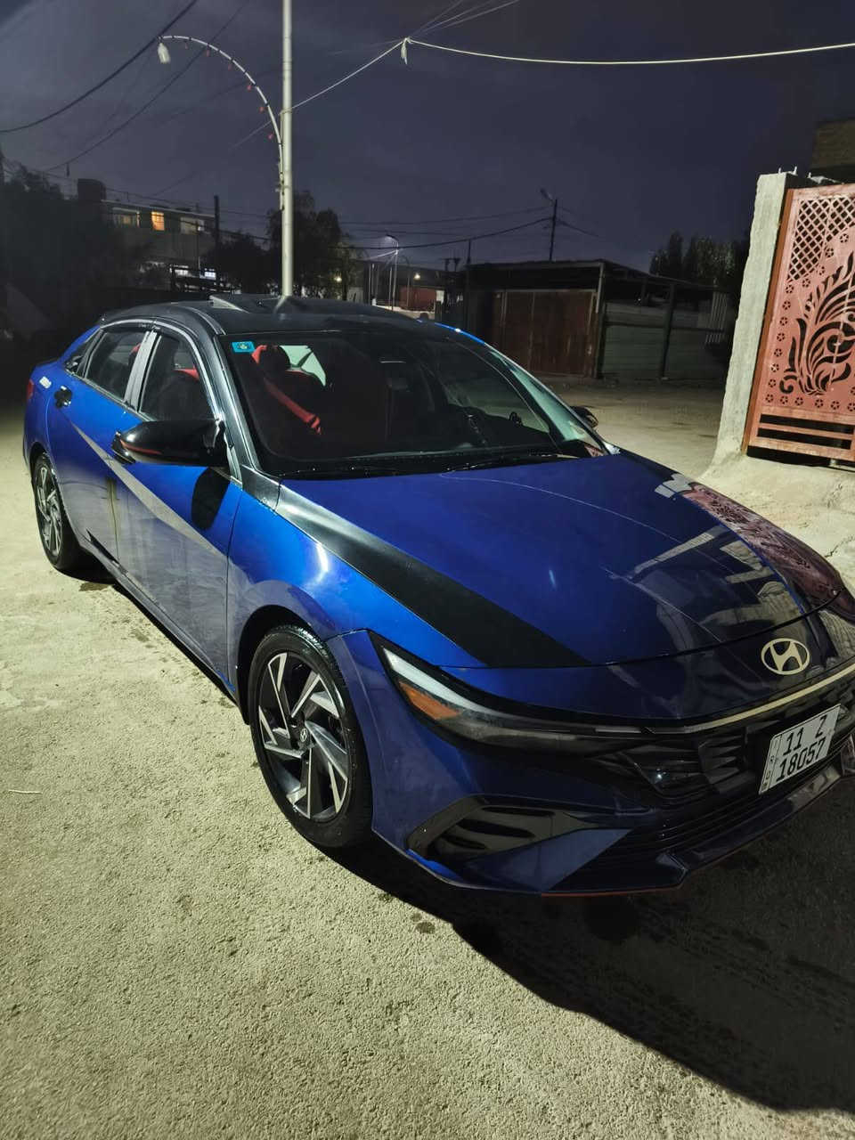 الانترا مديل ٢٠٢٤ وارد امريكي 
حادث بصيط دعاميه والايت مكسور 
وبيه براد كد شبر جاملغ الايمن 
محرك ٢٠٠٠ دوش ماشيه ٥٠٠٠ 
رقم بغداد سياره بسمي تحويل ثاني يوم
سنويه هزه جديده 
مكان السياره بغداد الكماليه 
عارضه ١٨٠ ورقه 
اي ستفسار ***********
