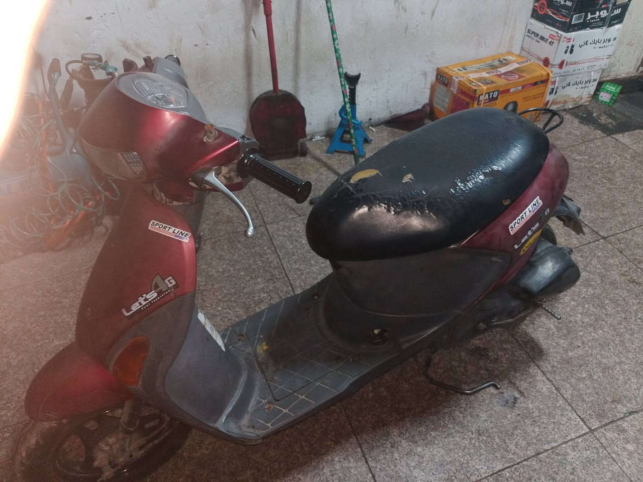 سلام عليكوم دراجه ادرس مني شغاله مابيها اي مشكلة للبيع بغداد الجديده رايدهه 200 بيه مجال بسيط  ***********
