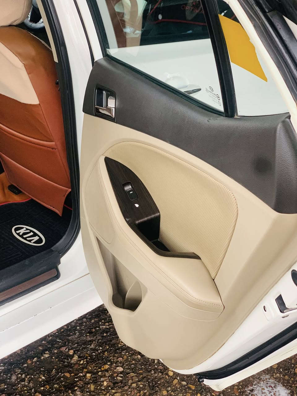 سلام عليكم
كيا اوبتما 2012
خليجي
فول 1/1بانورامه
محرك 2400
دبل كزوز
حساس خلفي 
كاميرا 
لد امامي لد خلفي
تخم تايرات جديد 
انارة KIA بالدوس
نظام ترحيب عن قرب 
اشاير بالمري
مري شفط 
تحكمات استيرن 
شفتات
تبريد قطعتين
ثلاجة بالجكمجة
نظام ABS 
نظام كروز تثبيت سرعه
نظام ECO تنظيم استهلاك بانزين 
بلوثوث/اوكس 
 رقم اربيل بسمي تحويل ثاني يوم 
سيارة كفالة عامة ما عدة الجاملغ اليسر بارد قليل اثر طخة/بغداد ***********
