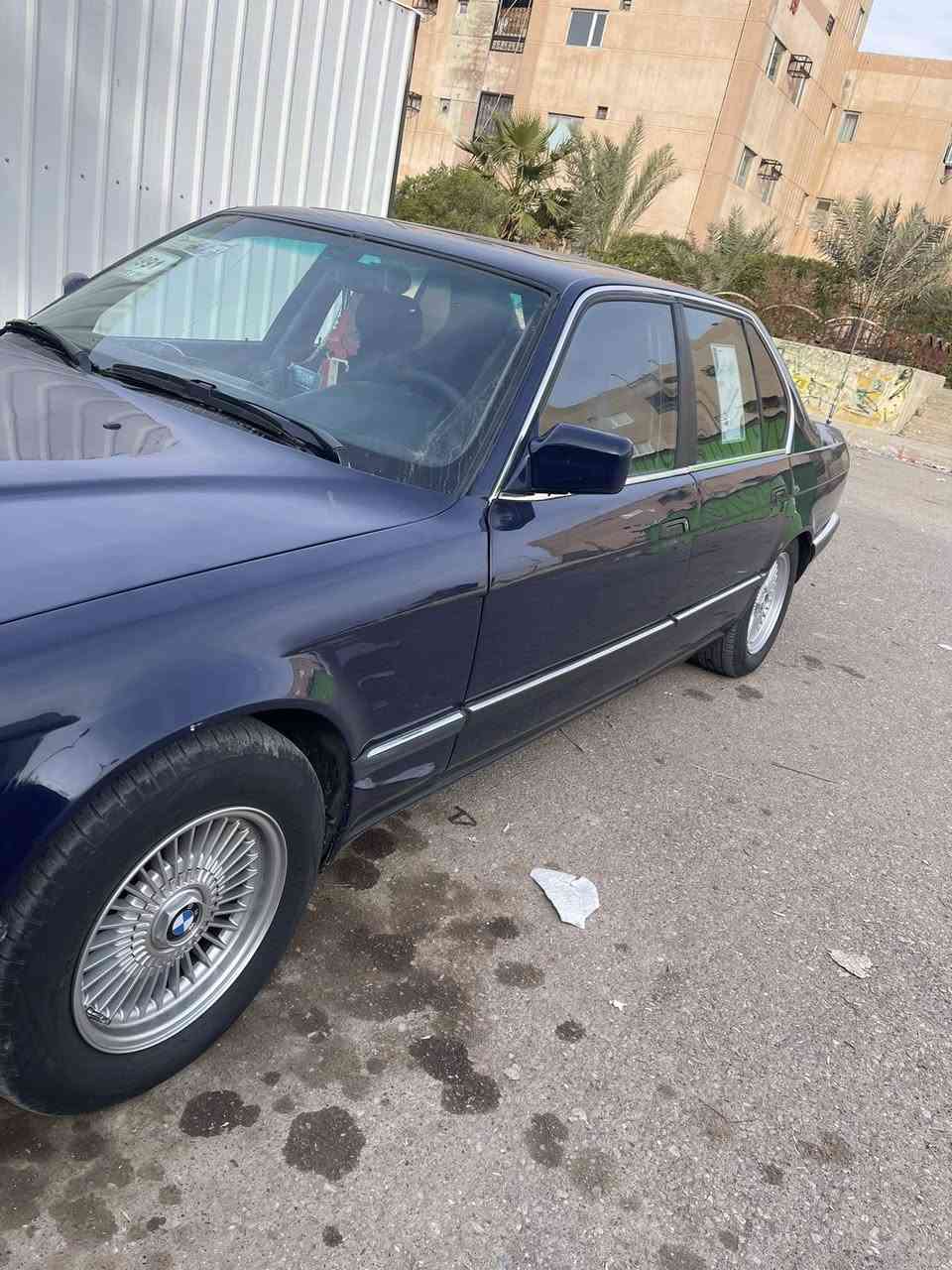 بي ام ٧٣٠ بلاد موديل ٩١
محركها ٣٥ فل 
سنويه لل ٢٩ مشروع وطني شرط التحويل
بدون ضربه صبغ عام جماليه 
تبريد ثلج 
تدفئه شغال 
كشن جلد 
سقف سلايت 
فول مواصفات 
محركها خير من الله لا صرف لا بخار 
سياره حلوه و كاعده 
وياله جديد تايرات جديد باتري جديد
سعر 55 
السياره بكركوك


**إذا كنت صاحب هذا الإعلان وتريد حذفه لأي سبب، رجاءا أرسل رسالة إلى الدعم الفني**